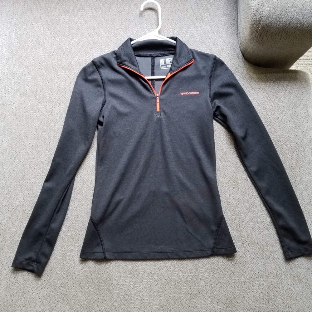 XS New Balance long sleeve workout shirt